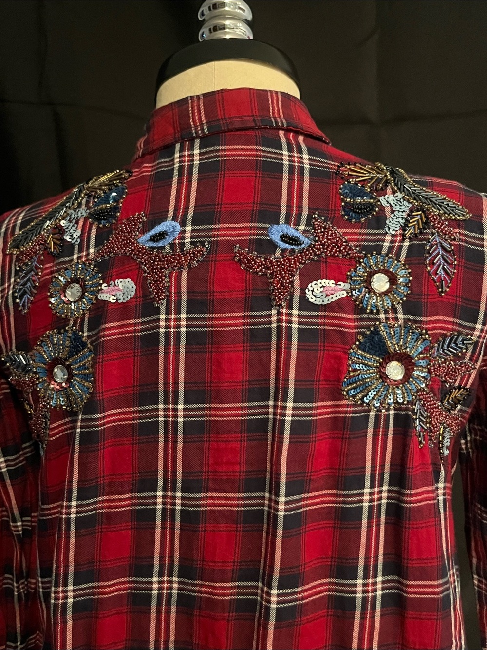 Zara Embroidered Red Plaid Button-Front Shirt - Picture 4 of 9